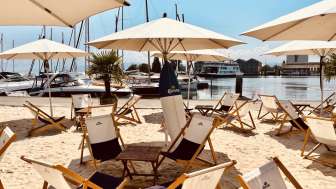 Romanshorn harbor lounge Romanshorn harbor lounge